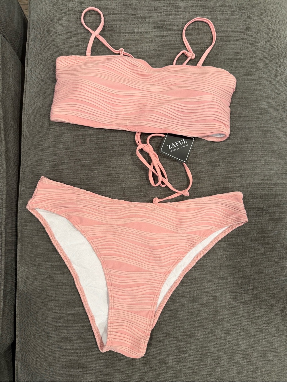Pink Bikini Set - Picture 2 of 6